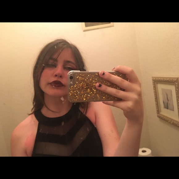 Meet your Posher, Isabel - Picture 3 of 4